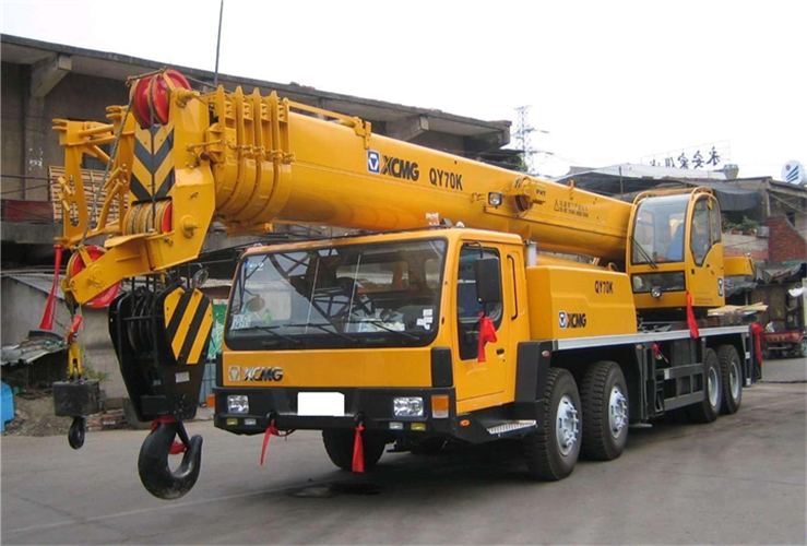 静乐县吊车出租选择重点