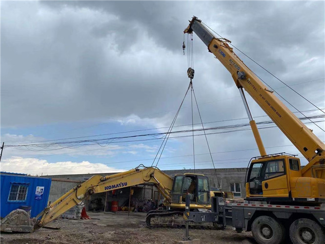 静乐县25吨吊车的工作半径是多少？