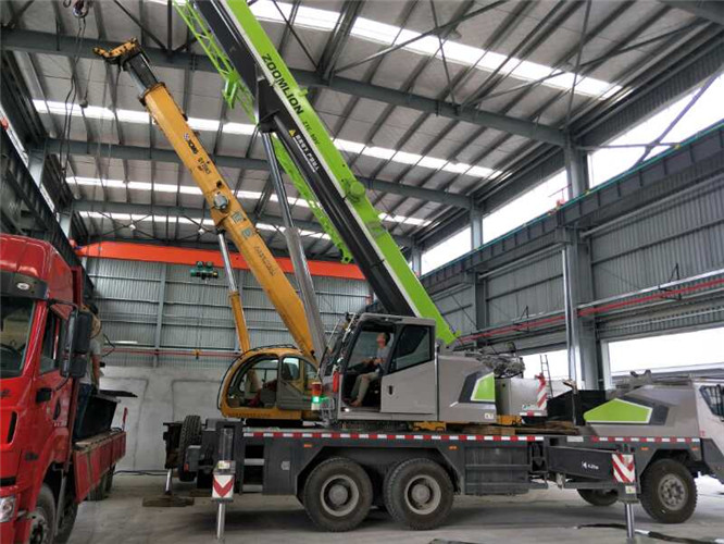 静乐县高空车出租需要注意哪些安全事项？